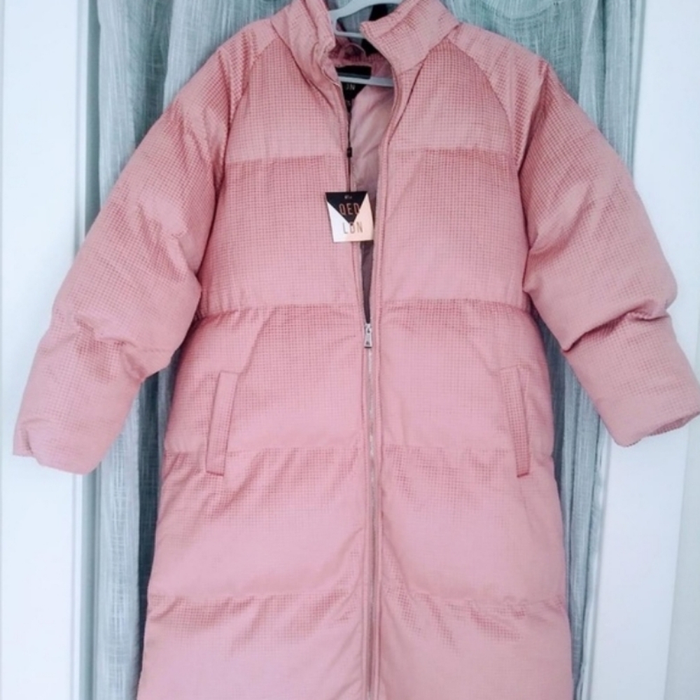 QED LONDON from ASOS textured maxi Pink Puffer coat,  NWT, girly millennial pink